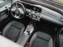 Mercedes-Benz CLA 200 Business Solution AMG | Panoramadak | Burmester | Camera | Apple Carplay | Sfeerverlichting |