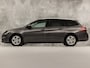 Peugeot 308 SW 1.2 PureTech Sport (PANORAMADAK, NAVIGATIE, PARKEERSENSOREN, SPORTSTOELEN, GETINT GLAS, CRUISE, LM VELGEN, NIEUWSTAAT)