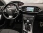 Peugeot 308 SW 1.2 PureTech Sport (PANORAMADAK, NAVIGATIE, PARKEERSENSOREN, SPORTSTOELEN, GETINT GLAS, CRUISE, LM VELGEN, NIEUWSTAAT)