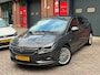 Opel Astra 1.0 |Luxe Uitvoering|keyless entry|PDC|Camera|Apple car.|Airco|ELekakke|Onderhouden|APK|BOVAG Erkend