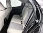 Toyota Yaris 1.5 Hybrid Style + | BTW voertuig | Dealer onderhouden | Stoelverwarming | Apple CarPlay/Android Auto | Climate Control | Cruise Control Adaptive | Achteruitrijcamera | Parkeersensoren voor+achter |