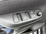 Toyota Yaris 1.5 Hybrid Style + | BTW voertuig | Dealer onderhouden | Stoelverwarming | Apple CarPlay/Android Auto | Climate Control | Cruise Control Adaptive | Achteruitrijcamera | Parkeersensoren voor+achter |