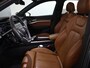 Audi Q8 Sportback e-tron 50 quattro S Edition 95 kWh 340pk | Panoramadak | Lederen bekleding | Luchtvering | Elektrisch verstelbare voorstoelen met geheugen |