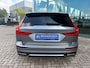 Volvo V60 2.0 T6 Recharge AWD R-Design 340pk Panoramadak / Trekhaak / Camera