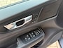 Volvo V60 2.0 T6 Recharge AWD R-Design 340pk Panoramadak / Trekhaak / Camera
