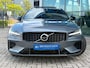 Volvo V60 2.0 T6 Recharge AWD R-Design 340pk Panoramadak / Trekhaak / Camera