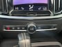 Volvo V60 2.0 T6 Recharge AWD R-Design 340pk Panoramadak / Trekhaak / Camera