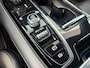 Volvo V60 2.0 T6 Recharge AWD R-Design 340pk Panoramadak / Trekhaak / Camera