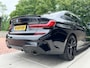 BMW 3-Serie 318i High Executive Edition | M-Sport | Schuif dak | Camera | BTW auto |