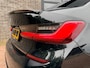 BMW 3-Serie 318i High Executive Edition | M-Sport | Schuif dak | Camera | BTW auto |