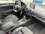 Audi A3 Limousine 35 TFSI CoD Advance Sport Automaat | S-Line Pack | ECC | Navigatie | Parkpilot | Elektrisch Pakket | Afneembare Trekhaak | 19" LM-Velgen | Stoelverwarming | LED Koplampen | Nederlandse auto