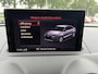 Audi A3 Limousine 35 TFSI CoD Advance Sport Automaat | S-Line Pack | ECC | Navigatie | Parkpilot | Elektrisch Pakket | Afneembare Trekhaak | 19" LM-Velgen | Stoelverwarming | LED Koplampen | Nederlandse auto