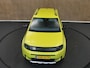 Fiat Grande Panda La Prima 11 kW 44 kWh - SOH 100%! - 3 FASE - ORIGINEEL NEDERLANDSE AUTO - AFKOMSTIG VAN 1E EIGENAAR - NAVIGATIE - CLIMATE CONTROL - CAMERA - APPLE CARPLAY/ ANDROID AUTO - PARKEERSENSOREN VOOR/ ACHTER - BIJRIJDERSSTOEL IN HOOGTE VERSTELBAAR - 17 INCH LICHT METALEN VELGEN - VOORSTOELEN VERWARMD - STUUR VERWARMD