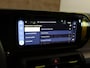 Fiat Grande Panda La Prima 11 kW 44 kWh - SOH 100%! - 3 FASE - ORIGINEEL NEDERLANDSE AUTO - AFKOMSTIG VAN 1E EIGENAAR - NAVIGATIE - CLIMATE CONTROL - CAMERA - APPLE CARPLAY/ ANDROID AUTO - PARKEERSENSOREN VOOR/ ACHTER - BIJRIJDERSSTOEL IN HOOGTE VERSTELBAAR - 17 INCH LICHT METALEN VELGEN - VOORSTOELEN VERWARMD - STUUR VERWARMD