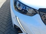 Peugeot 2008 1.2T 100pk Allure Pack | Climate control | Navigatie | Lm velgen | Camera | Apple / Android | All season banden