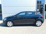 Renault Clio 1.0 TCe Zen | Airconditioning | Navigatie | Parkeersensoren | Apple / Android | Cruise control