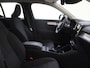 Volvo XC40 T2 Momentum | Achteruitrijcamera | Stoel/Stuurverwarming |