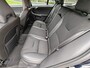 Volvo V60 2.0 T3 153PK Momentum | Trekhaak | Cruise Control | PDC achter | 17'' | Bluetooth | Navi |