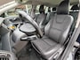 Volvo V60 2.0 T3 153PK Momentum | Trekhaak | Cruise Control | PDC achter | 17'' | Bluetooth | Navi |