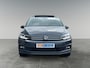 Volkswagen Touran 1.5 150pk TSI Highline 7p Rijstrookwisselassistent 'Side Assist' | Panoramaschuif-kanteldak | 'Easy Open & Close' Pakket