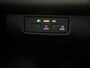 Volkswagen T-Roc Limited Edition 1.5 eTSI 85 kW / 116 PK SUV 7 vers Achteruitrijcamera | Stoelverwarming | Carplay