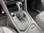 Volkswagen Tiguan 1.5 TSI R-Line Business+  Trekhaak  Camera  20''  Black style  IQ light