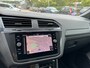 Volkswagen Tiguan 1.5 TSI R-Line Business+  Trekhaak  Camera  20''  Black style  IQ light