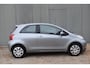 Toyota Yaris 1.3 VVTi Sol MMT