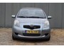 Toyota Yaris 1.3 VVTi Sol MMT