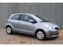 Toyota Yaris 1.3 VVTi Sol MMT