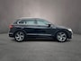 Volkswagen Tiguan R-Line Business 1.5 TSI 150pk DSG Automaat Trekhaak, Panoramadak, Lederen bekleding, Adaptive cruise control, Elektrische achterklep, LED matrix koplampen