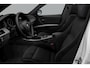 BMW 3-Serie Touring 325i M Sport Edition | NL auto | Harman Kardon | Xenon | Cruise control | Navigatie Professional | Bluetooth | 19 inch | Climate control | Sportstoelen | PDC