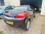 Opel Tigra TwinTop 1.4-16V Linea Rosso