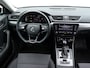 Skoda Superb Combi 1.4 TSI iV Business Edition Plus | Elektrisch verstebare voorstoelen + memory | Elektrische kofferbakklep | Achteruitrijcamera | Stoel- en stuur verwarming | Keyless entry |