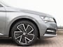 Skoda Superb Combi 1.4 TSI iV Business Edition Plus | Elektrisch verstebare voorstoelen + memory | Elektrische kofferbakklep | Achteruitrijcamera | Stoel- en stuur verwarming | Keyless entry |