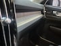 Volvo XC40 B3 163PK Plus Dark | Harman/Kardon | Leder | Zwarte Logo's |