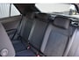 Volkswagen T-Roc 1.5 TSI R-Line Black Style LED grill, Adaptive cruise, Ergo active + Massage, IQ Light, Afn. trekhaak, Camera