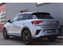 Volkswagen T-Roc 1.5 TSI R-Line Black Style LED grill, Adaptive cruise, Ergo active + Massage, IQ Light, Afn. trekhaak, Camera