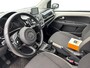 Volkswagen Up! 1.0 high up! BlueMotion | Cruise Control | Airco | Parkeersensoren achter | 15" inch velgen | 12 maanden garantie |