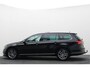 Volkswagen Passat Variant 1.6 TDI DSG Highline Business R-Line Panoramadak, Virtual Cockpit, Trekhaak, Camera, Apple Carplay, PDC, 17''