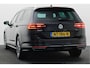 Volkswagen Passat Variant 1.6 TDI DSG Highline Business R-Line Panoramadak, Virtual Cockpit, Trekhaak, Camera, Apple Carplay, PDC, 17''