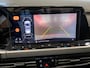 Volkswagen Golf 1.5 eTSI R-Line Business+ 150pk / Dodehoek detectie / Elektrisch verstelbare stoelen met geheugen / Achteruitrijcamera / Stoelverwarming / Apple carplay /
