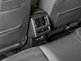 Volkswagen Golf 1.5 eTSI R-Line Business+ 150pk / Dodehoek detectie / Elektrisch verstelbare stoelen met geheugen / Achteruitrijcamera / Stoelverwarming / Apple carplay /