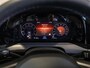 Volkswagen Golf 1.5 eTSI R-Line Business+ 150pk / Dodehoek detectie / Elektrisch verstelbare stoelen met geheugen / Achteruitrijcamera / Stoelverwarming / Apple carplay /