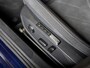 Volkswagen Golf 1.5 eTSI R-Line Business+ 150pk / Dodehoek detectie / Elektrisch verstelbare stoelen met geheugen / Achteruitrijcamera / Stoelverwarming / Apple carplay /