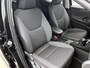 Toyota Yaris 1.5 Hybrid 115 Dynamic | BTW voertuig | Stoel+stuurverwarming | Apple CarPlay/Android Auto | Climate Control | Cruise Control Adaptive | Achteruitrijcamera | Parkeersensoren voor+achter |