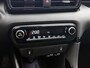 Toyota Yaris 1.5 Hybrid 115 Dynamic Comfort Pack | BTW voertuig | Dodehoek detectie | Stoel+stuurverwarming | Apple CarPlay/Android Auto | Climate Control | Cruise Control Adaptive | Achteruitrijcamera | Parkeersensoren voor+achter |