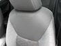 Toyota Yaris 1.5 Hybrid 115 Dynamic Comfort Pack | BTW voertuig | Dodehoek detectie | Stoel+stuurverwarming | Apple CarPlay/Android Auto | Climate Control | Cruise Control Adaptive | Achteruitrijcamera | Parkeersensoren voor+achter |