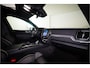 Volvo XC60 2.0 T6 Plug-in hybrid AWD Plus Dark Long Range 350PK | Harman/Kardon | Sportstoelen | LED | Pano | 12 MND Garantie