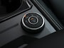 Volkswagen Touareg 3.0 TSi eHybrid 4MOTION Elegance | Nachtvisie | Stoel verwarming/ventilatie + stuurverwarming | Schuif/kantel dak | Luchtvering | Voorruitverwarming | Memory seats |